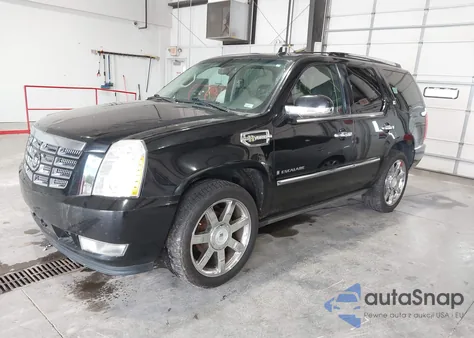 2009 Cadillac Escalade Hybrid Standard z USA, uszkodzony, nr VIN 1GYFK43569R108175